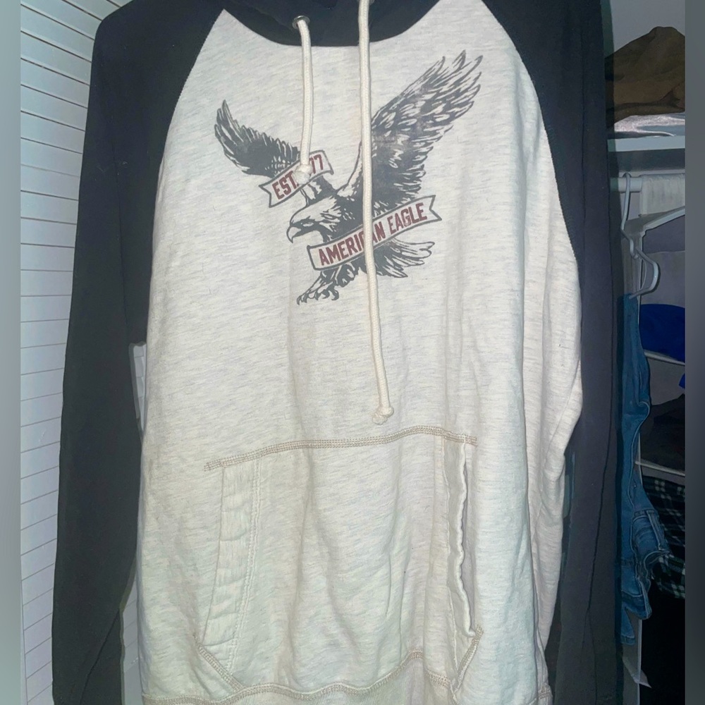 American eagle hoodie super soft and warm
